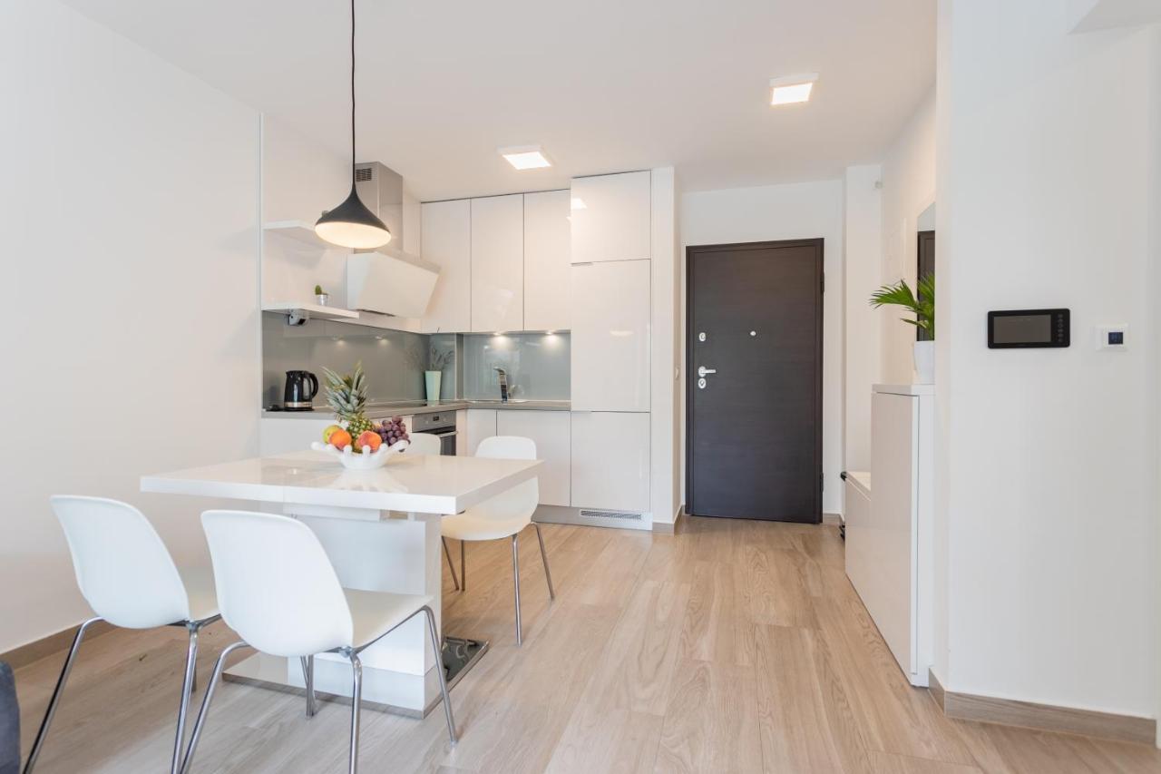 New Modern Apartment "Marjan" Подстрана Екстериор снимка