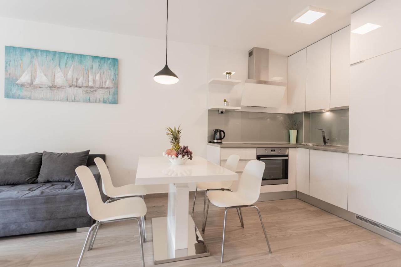 New Modern Apartment "Marjan" Подстрана Екстериор снимка