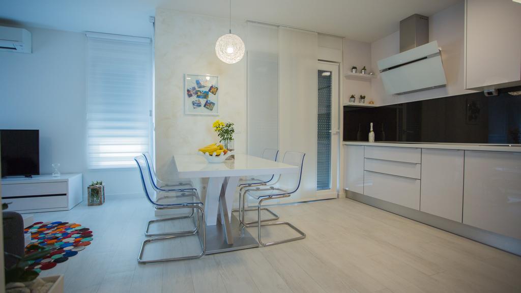 New Modern Apartment "Marjan" Подстрана Екстериор снимка